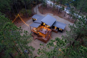 Unwind in Luxury - 12 Guest Escape Near Broken Bow Lake